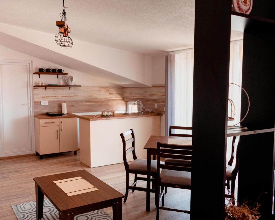 Demetra Apartments オフリド エクステリア 写真