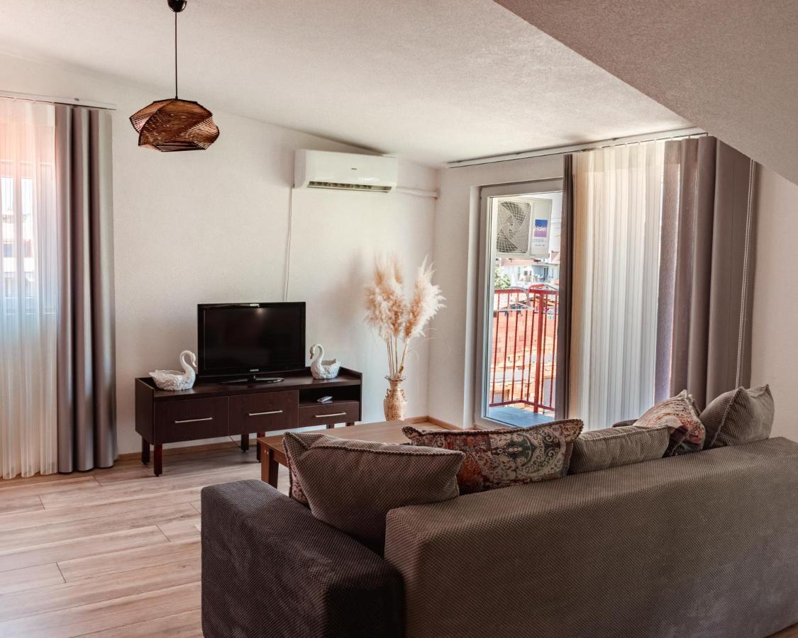 Demetra Apartments オフリド エクステリア 写真